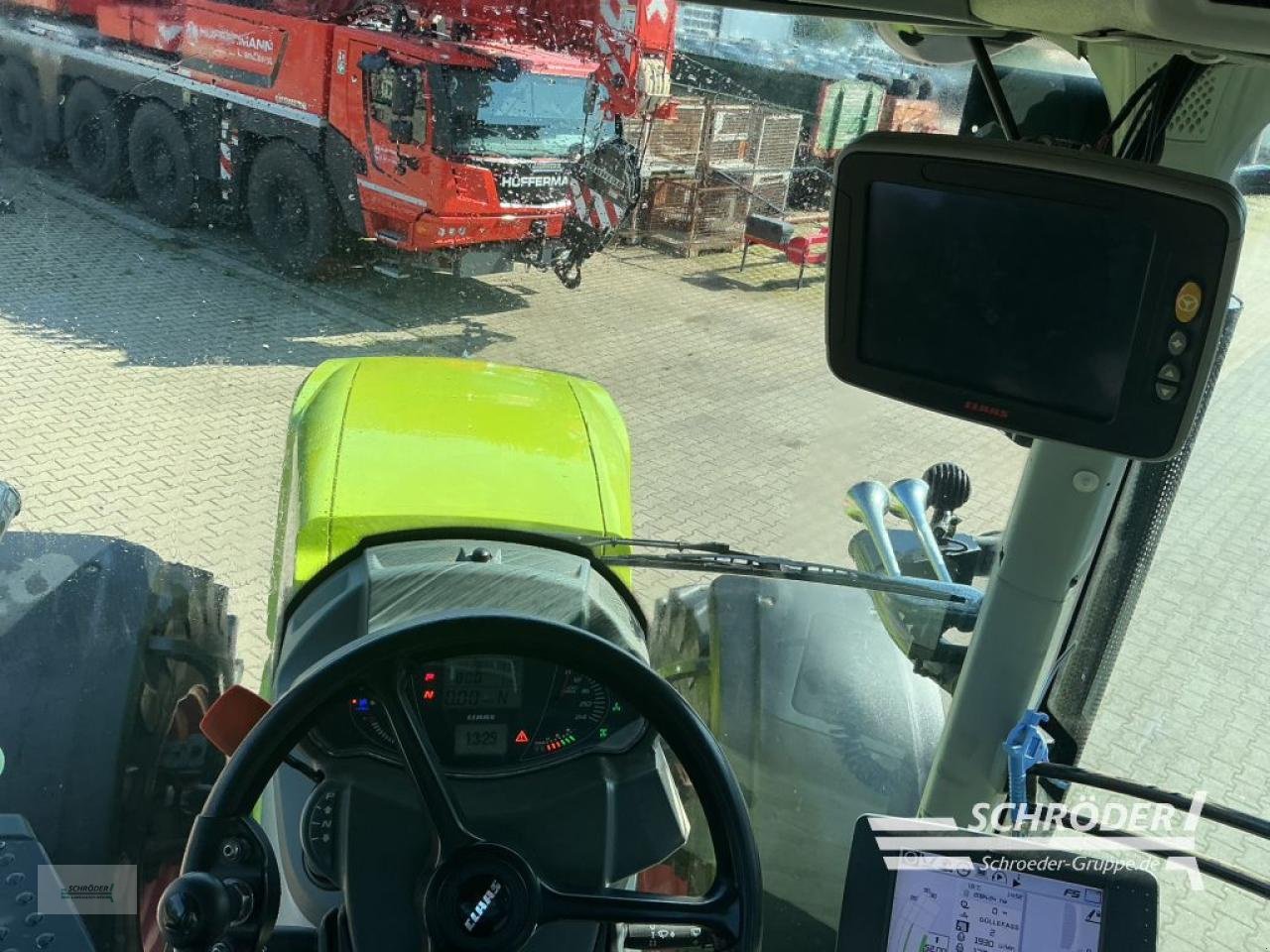 Traktor типа CLAAS AXION 810 C-MATIC | RTK | S10 TERMINAL, Gebrauchtmaschine в Lastrup (Фотография 31)